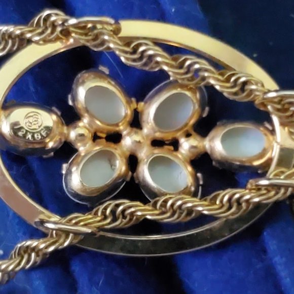 Beautiful  12kt Gold Filled Opal Slide Necklace - Picture 10 of 11